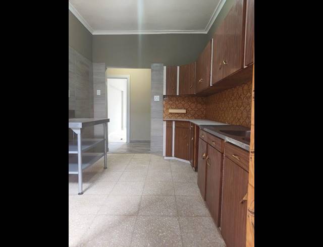 2 BEDROOM PROPERTY TO RENT IN KENSINGTON